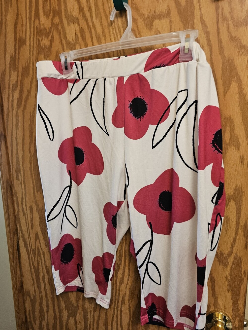 SIZE 4X BURMUDA SHORTS WOMANS